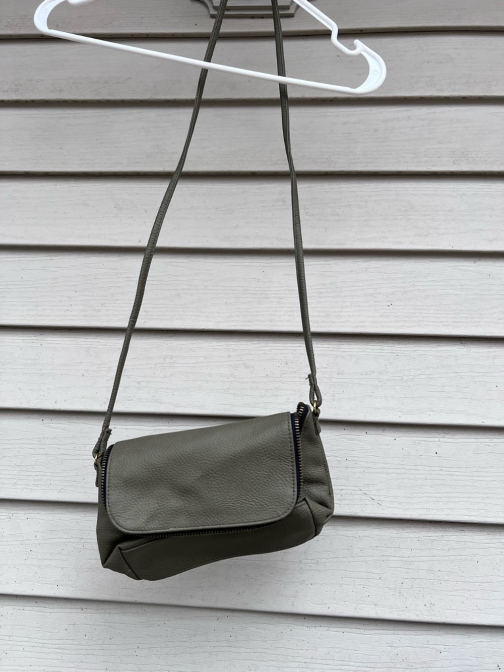 Women's Olive Crossbody Bag